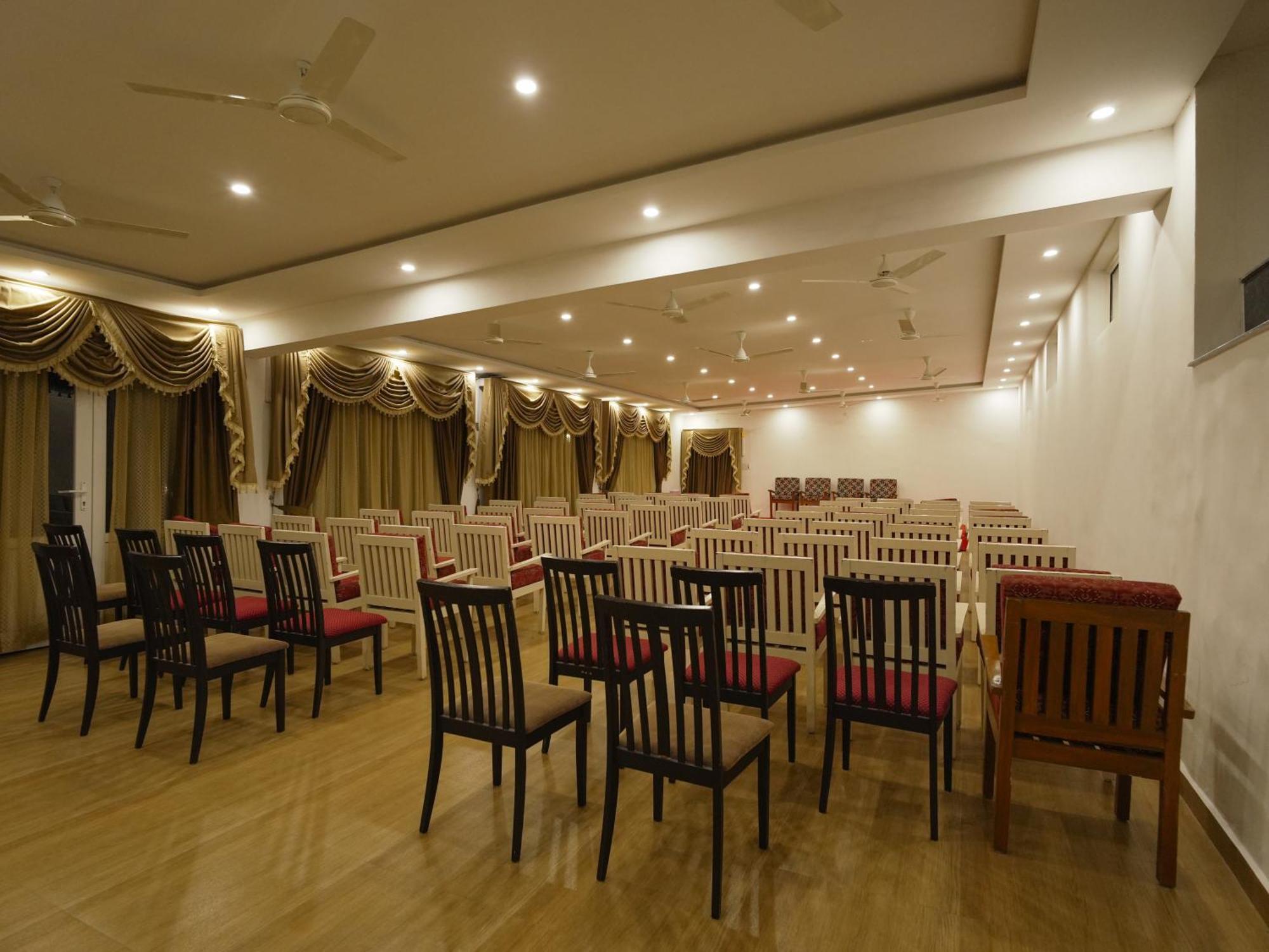 Mgm Whispering Wind'S Yelagiri Hotell Eksteriør bilde
