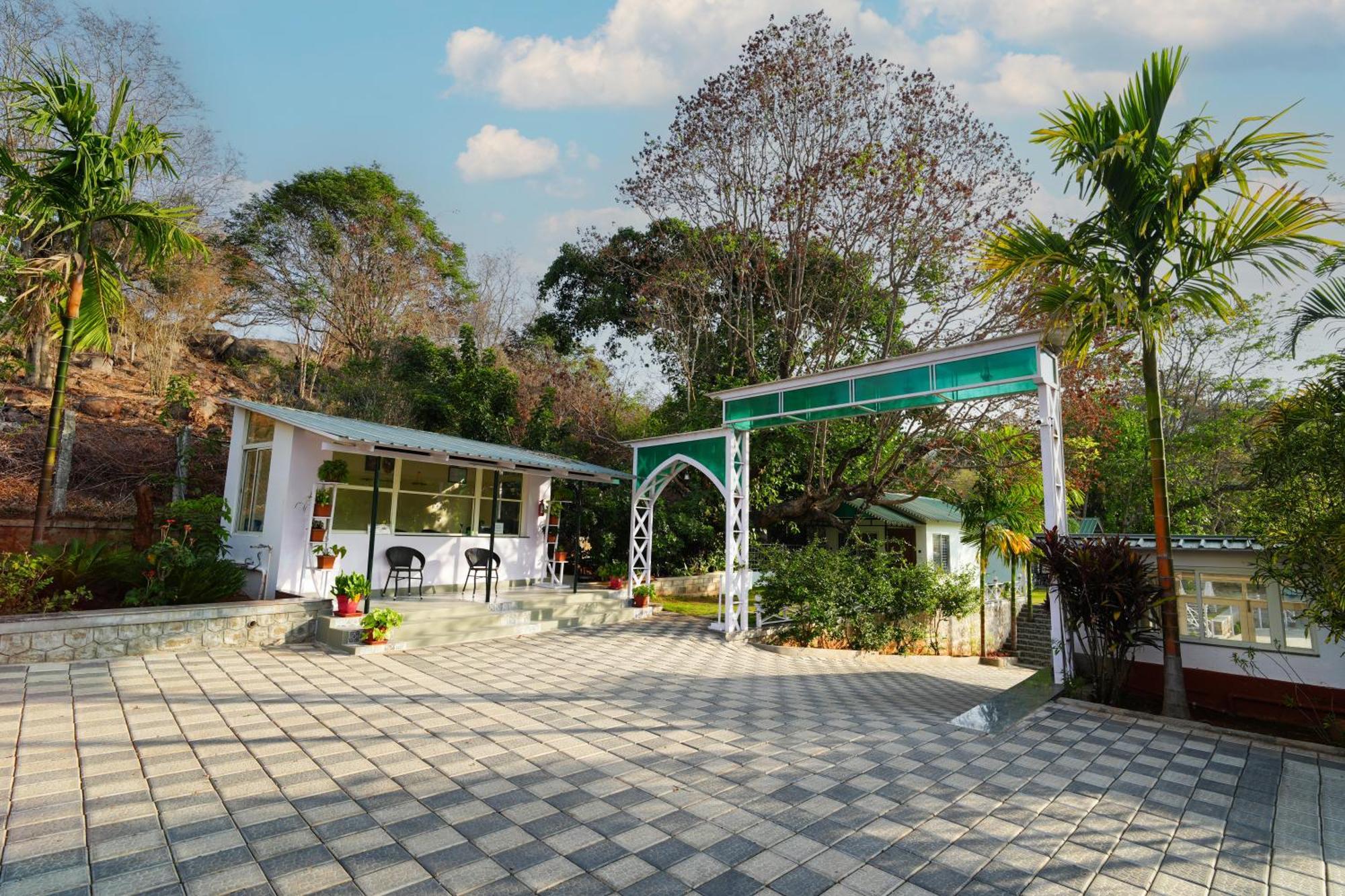 Mgm Whispering Wind'S Yelagiri Hotell Eksteriør bilde